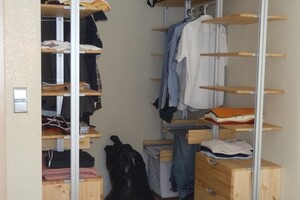 šatna masív borovice ,olejováno